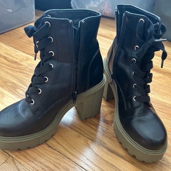 Madden Girl Booties - Picture 5 of 6